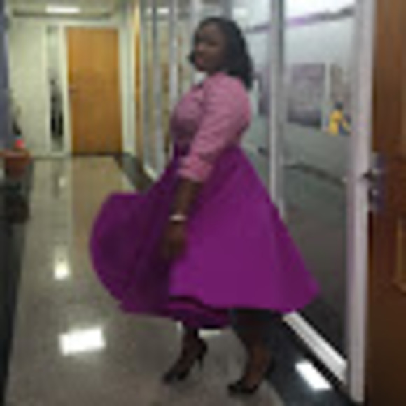 Meet your Posher, Omoye - Picture 1 of 1